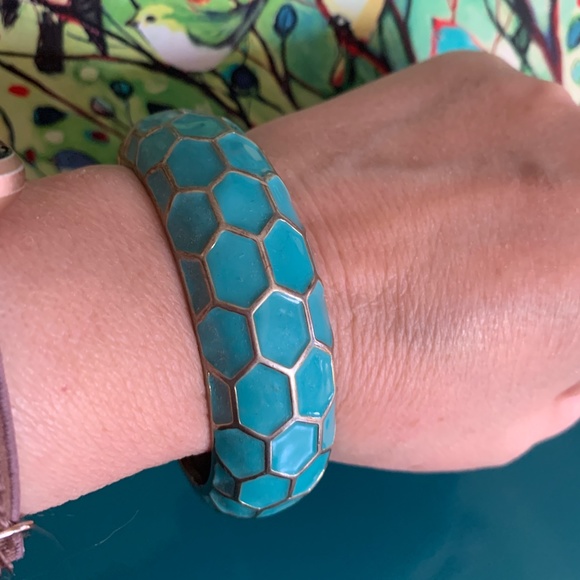 Gorgeous Teal Enameled Clamper Bracelet - Honeycomb Design - Picture 2 of 6